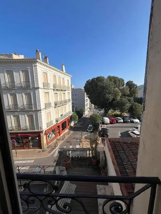 Charmant T3 Au Coeur De La Ville Hyères Fransa